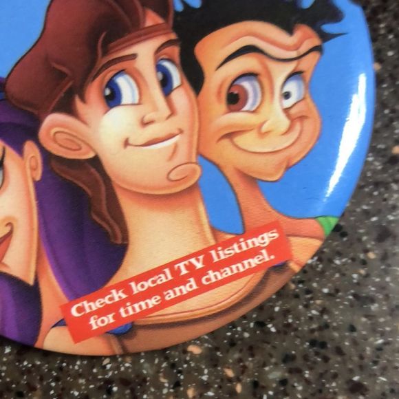 DISNEYS HERCULES TV SHOW BUTTON - Picture 3 of 3